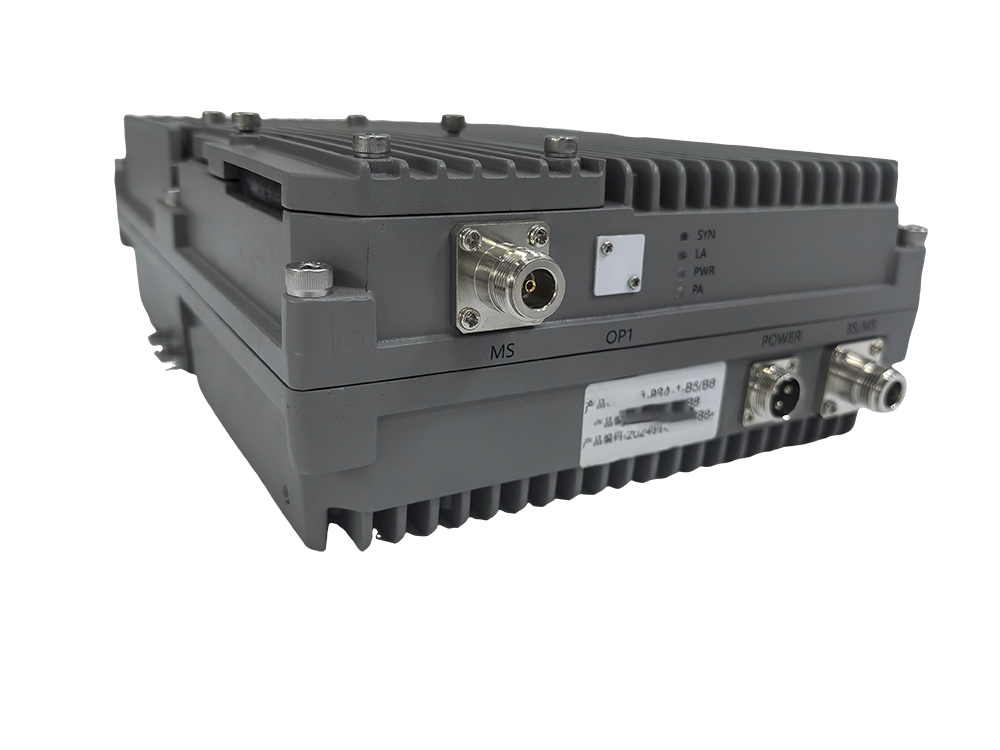  文安三频手机信号接收器2000㎡